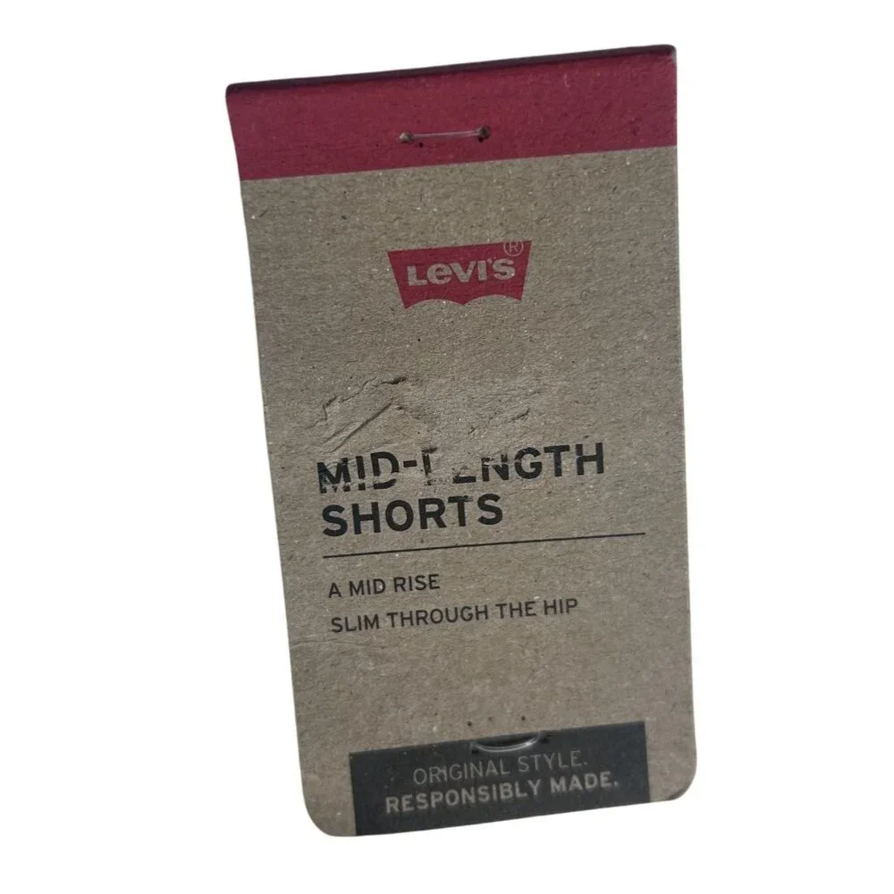 Levi's Jeans Shorts Women's Size 24W White Denim Mid-Rise Shorts With Rolled Hem